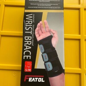 Black Wrist Brace right hand s/m